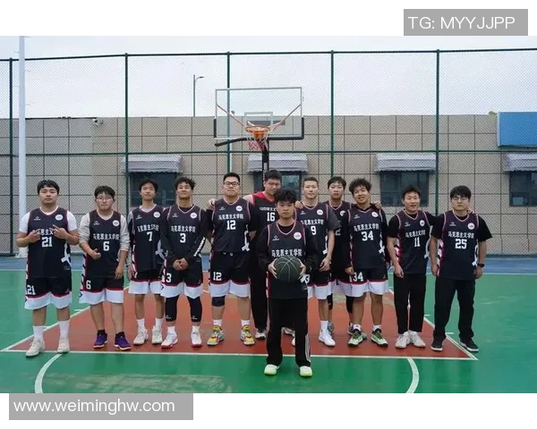 最新篮球实力排名揭晓北京篮球队稳居榜首引发热议 最新篮球实力排名揭晓北京篮球队稳居榜首引发热议