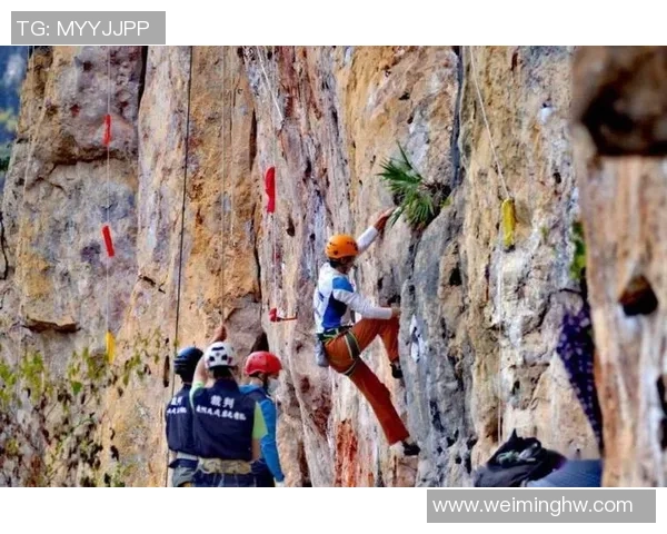 重庆攀岩队在城市马拉松中逆袭成功的励志故事与奋斗历程 重庆攀岩队在城市马拉松中逆袭成功的励志故事与奋斗历程